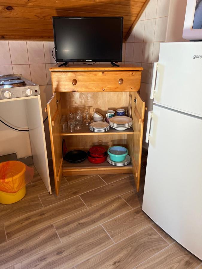 Csikos Apartman Gyenesdiás Zewnętrze zdjęcie