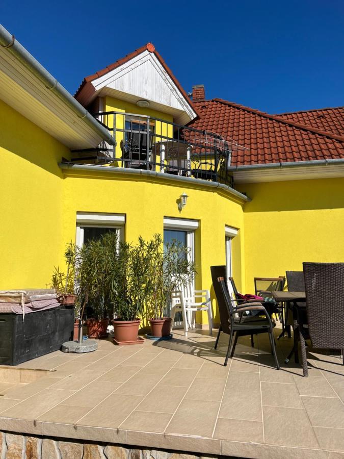 Csikos Apartman Gyenesdiás Zewnętrze zdjęcie